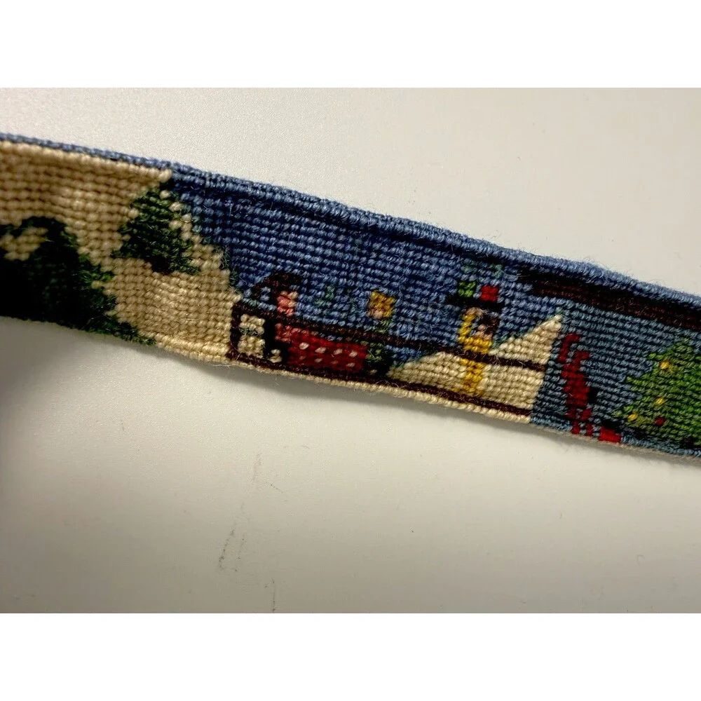 Vtg  LL Bean Needlepoint Belt Alpine Apres Ski CabinCore Women D Ring M